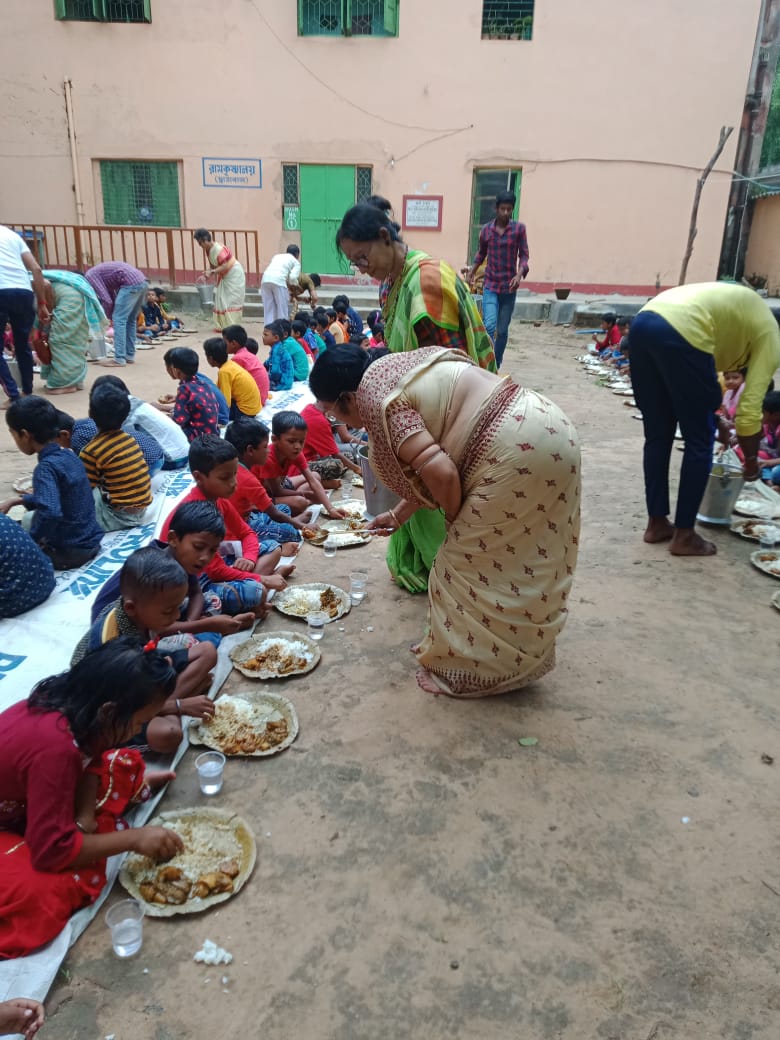 Meal distribution drive
